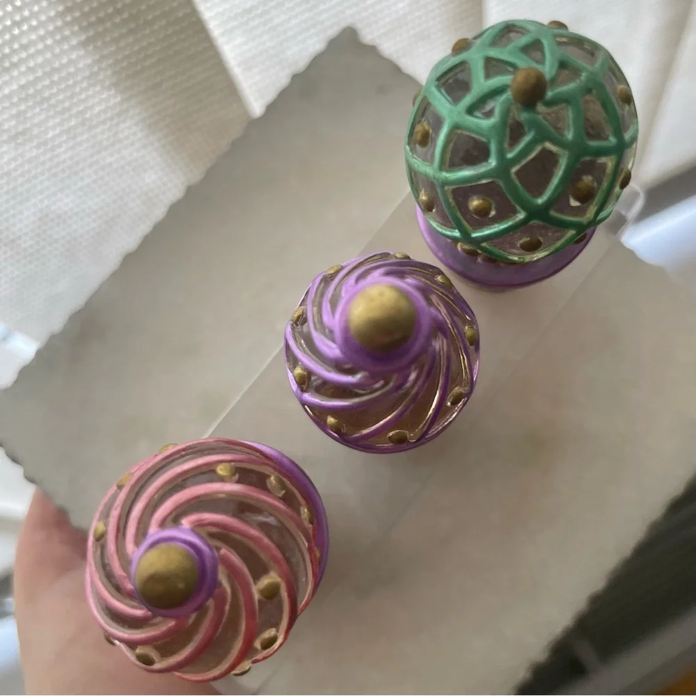 Set of 3 Glass bottle stoppers